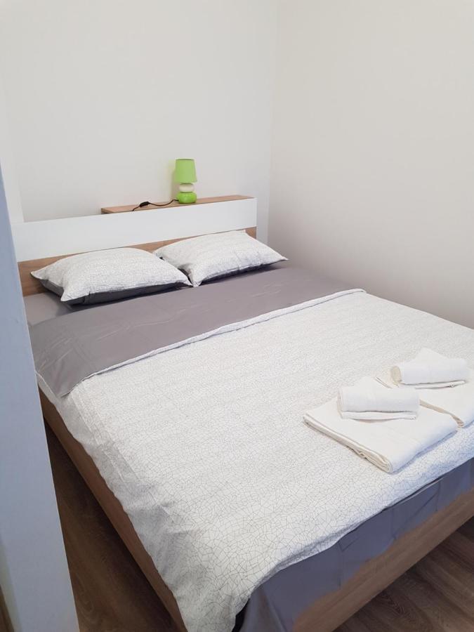 Апартаменты Apartament 15 Central Тыргу-Муреш Экстерьер фото